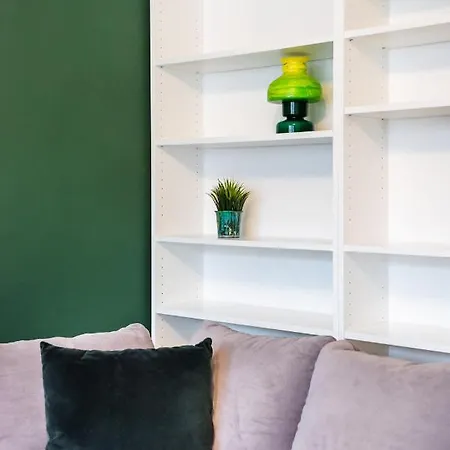 Space Apartment