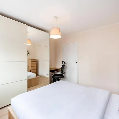 Space Apartment