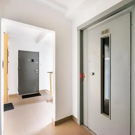 Space Apartment Warsaw